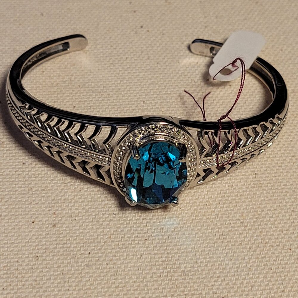 J. Francis Stainless Steel Aqua Blue Oval Cut Swarovski Crystal Cuff Bracelet